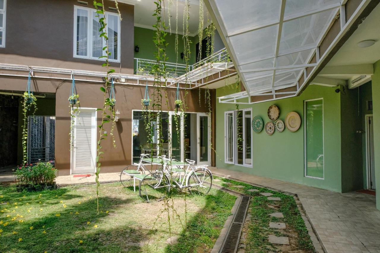 Spot On 1712 Griya Shanta Residence Malang Exterior photo